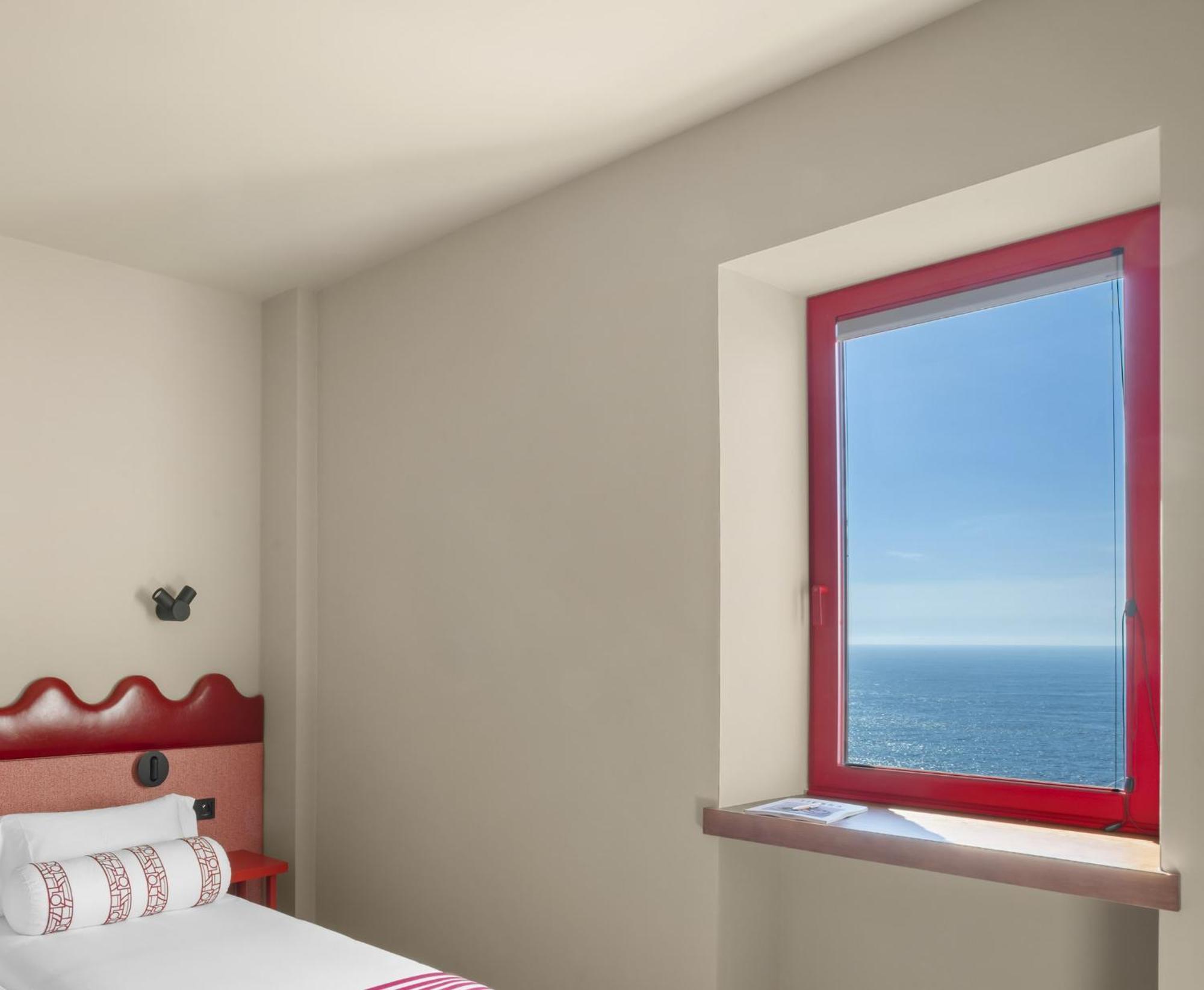 Hotel Boutique Faro Silleiro Байона Екстериор снимка