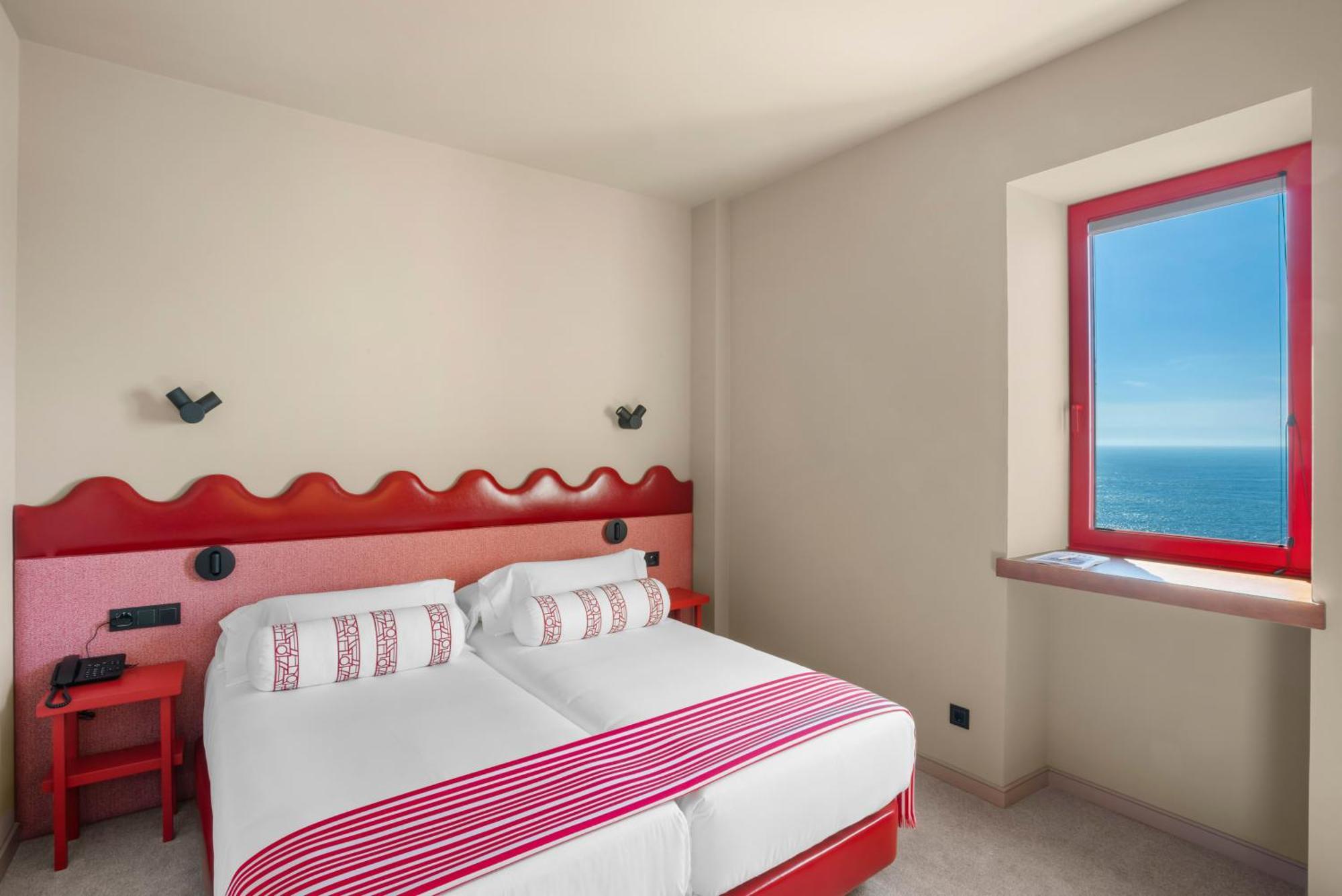 Hotel Boutique Faro Silleiro Байона Екстериор снимка